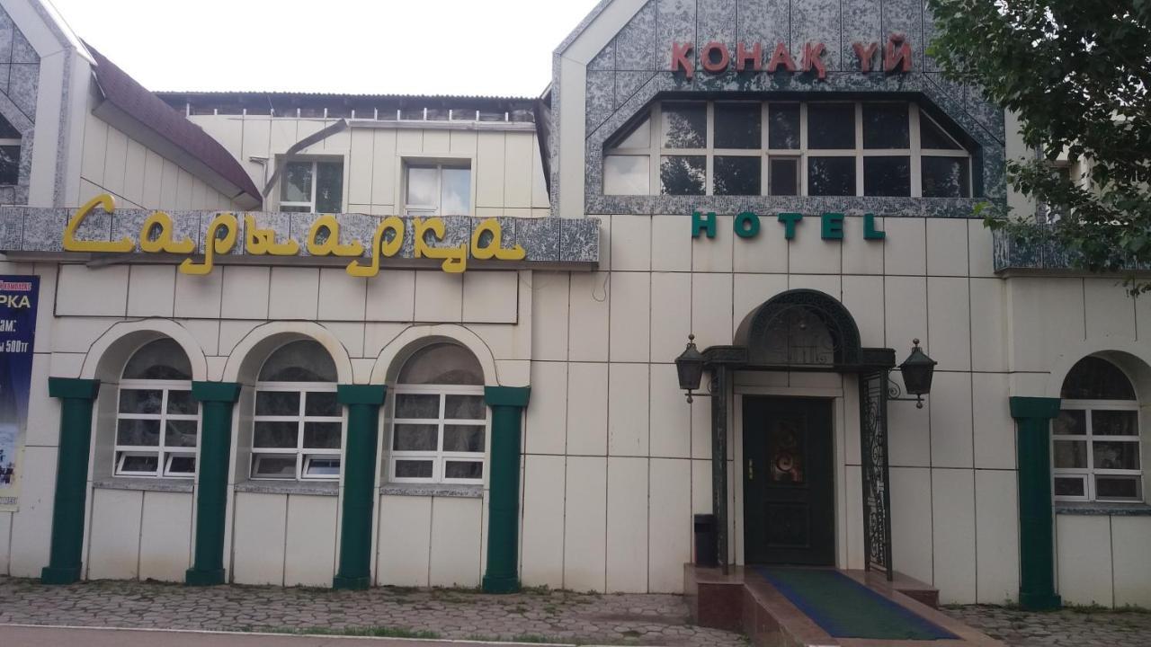 Saryarka Hotel Astana Bagian luar foto