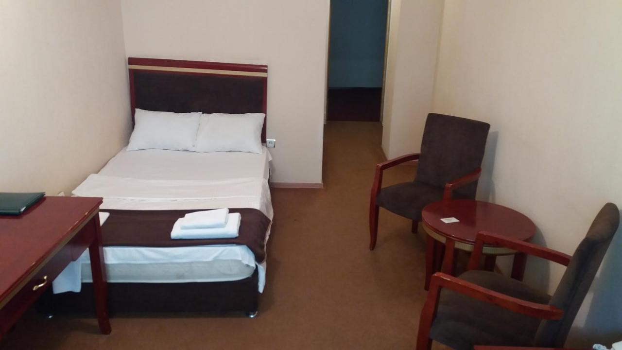 Saryarka Hotel Astana Bagian luar foto