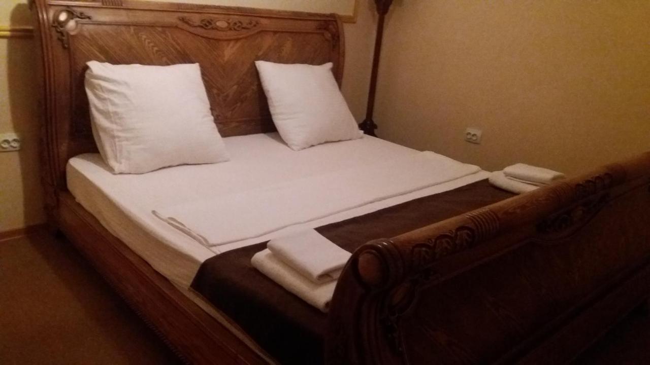 Saryarka Hotel Astana Bagian luar foto